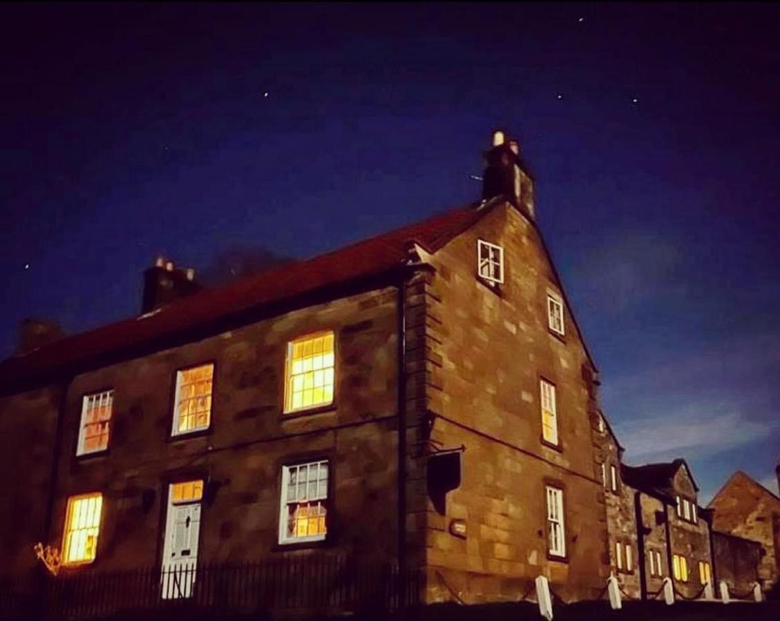 Burnley House Bed & Breakfast Hutton le Hole Esterno foto