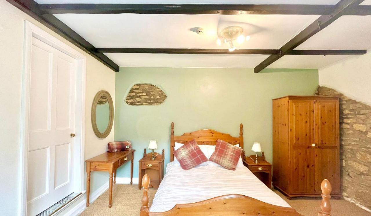 Burnley House Bed & Breakfast Hutton le Hole Esterno foto